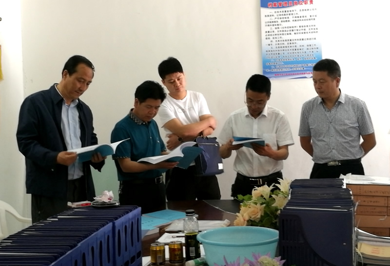 市委第三輪巡查第五巡查組深入市龍江城鄉(xiāng)發(fā)展集團下屬機動車安全技術(shù)檢測公司和汽車服務公司開展巡查工作